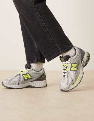 New Balance - 1906 - Unisex-Sneaker in Metallic-Silber und Neongelb