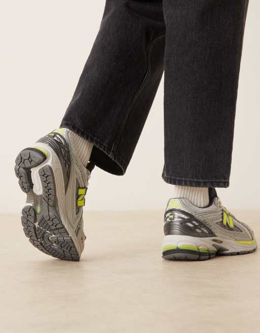 New Balance – 1906 – Unisex-Sneaker in Metallic-Silber und Neongelb, 3 von 5