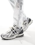 [New Balance] New Balance 1906 unisex sneakers in white and silver 41.5 WHITE
