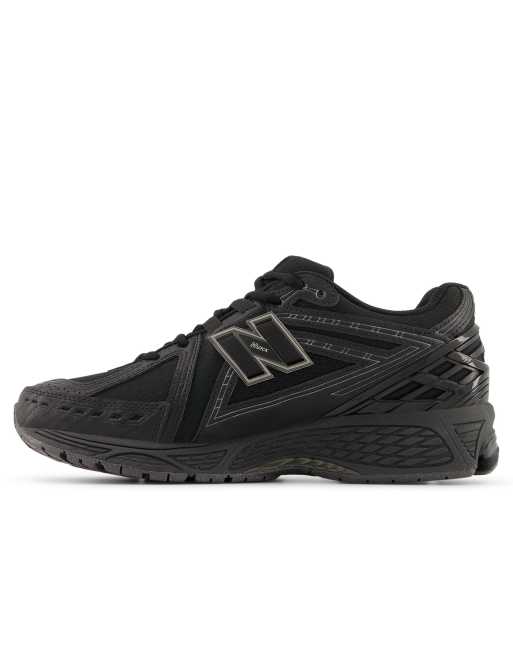 New Balance - 1906r in zwart