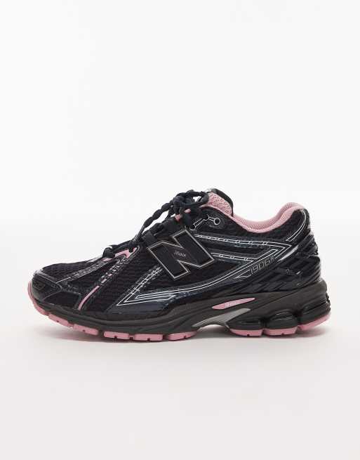 New Balance - 1906R - Sneakers in grijs en zilver, 2 van 5