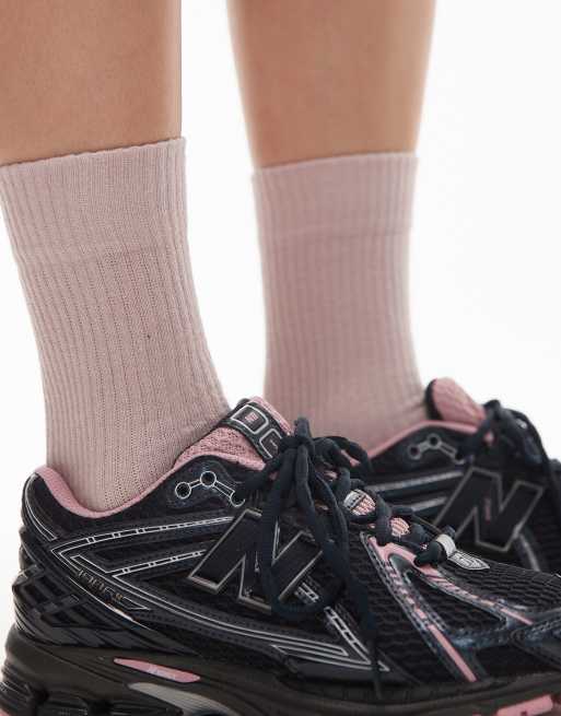 New Balance - 1906r - Sneakers nere e rosa, 3 di 5