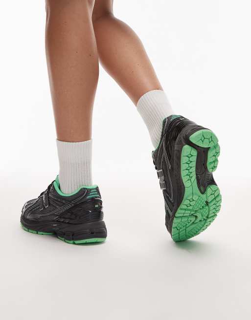 New Balance - 1906r - Sneakers unisex nere e verdi, 4 di 5