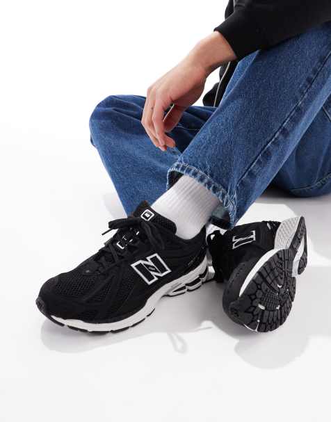 New Balance 1906R trainers in black - view 1