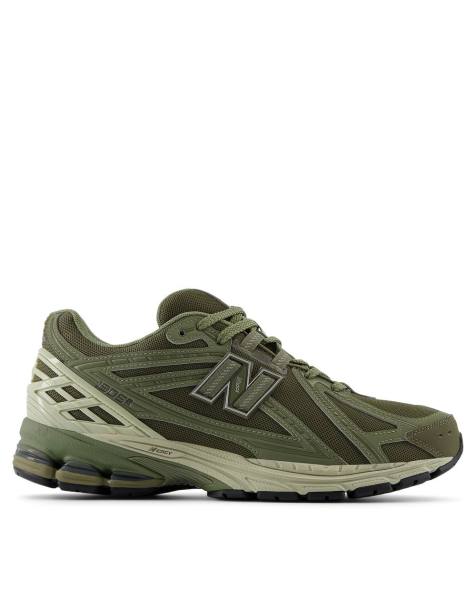 New Balance 1906r trainers in green - view 1