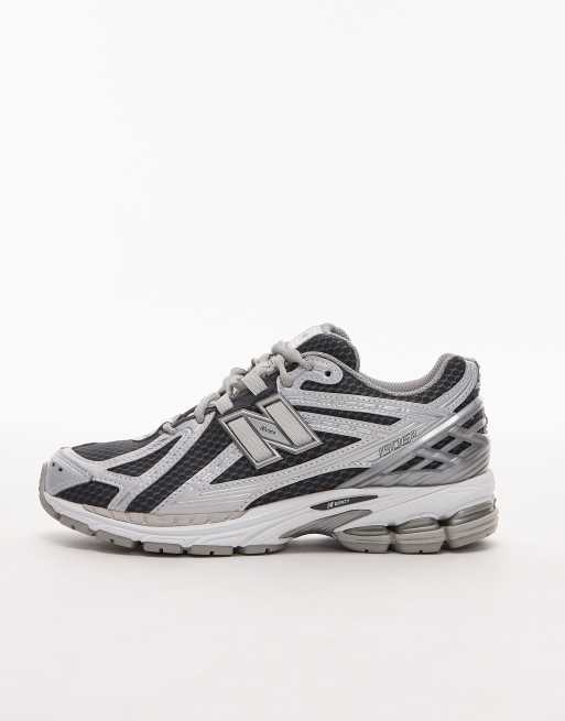 New Balance 1906r unisex trainers in silver and grey, 2 of 5