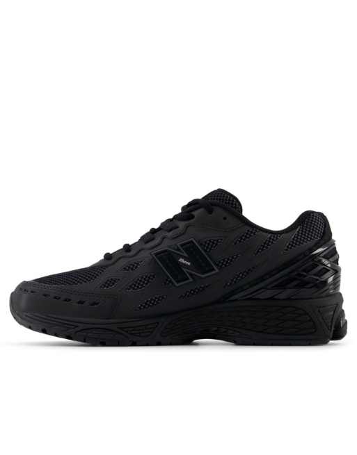 New Balance – 1906W – Sneaker in Schwarz und Silber, 3 von 4