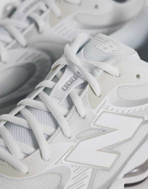 New Balance 2000 sneakers i hvid, 4 af 5