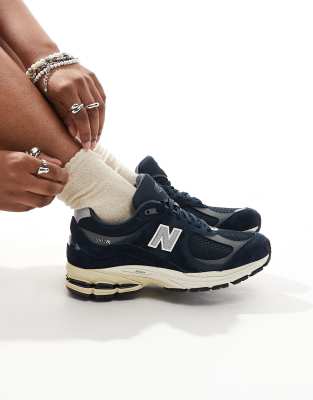 New Balance - 2002 - Sneaker in Dunkelblau