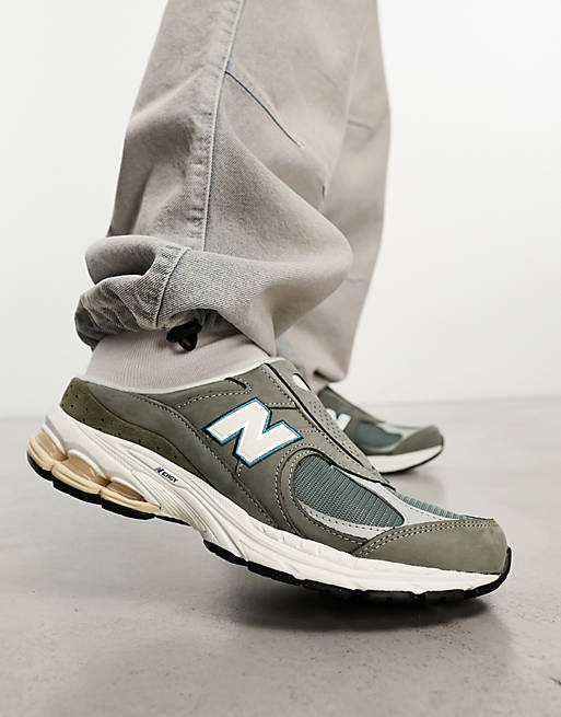 New Balance 2002 sneaker mules in khaki | ASOS
