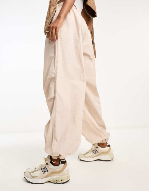New Balance - 2002 - Sneakers color cuoio - In esclusiva per ASOS, 2 di 4