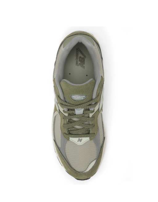 New Balance 2002 sneakers in dark olive 