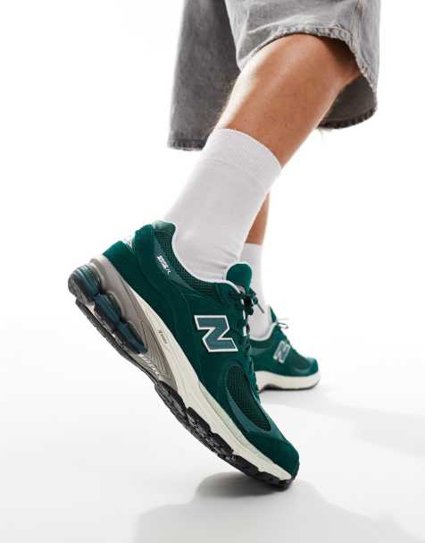 New Balance 2002 sneakers in green multi - view 1