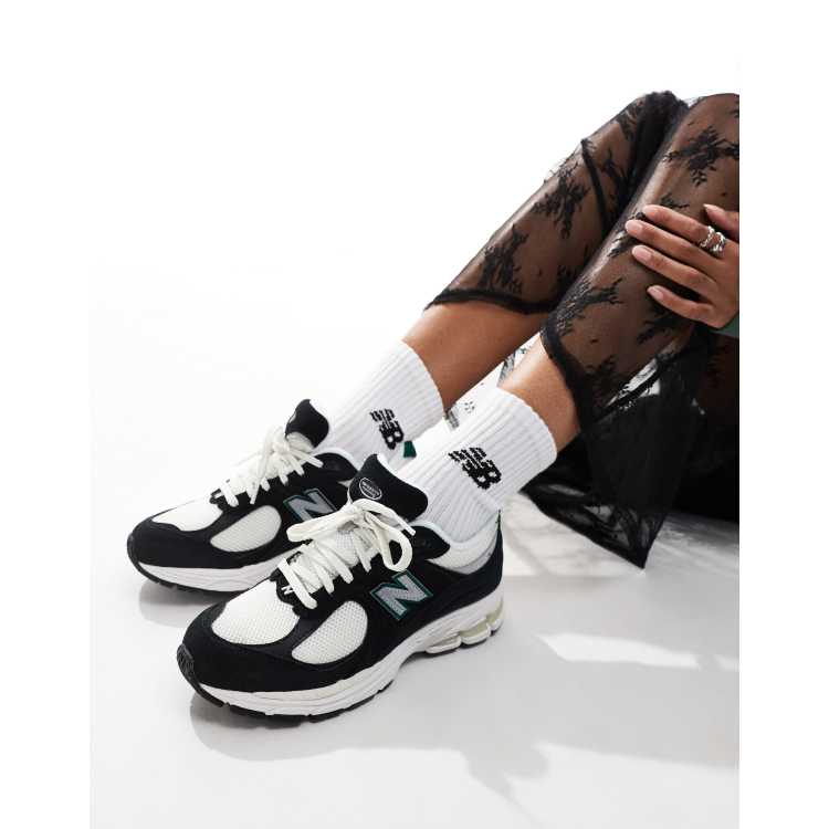 Scarpe da ginnastica nere e bianche sales