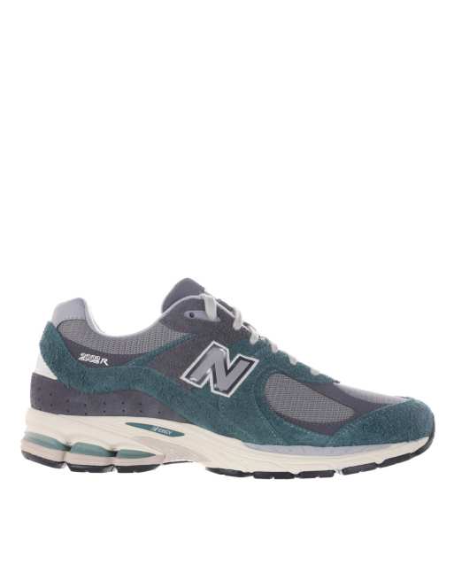 new balance 2002 trainers in teal and grey