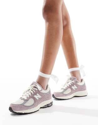 New Balance 2002r