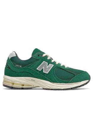 New Balance 2002r