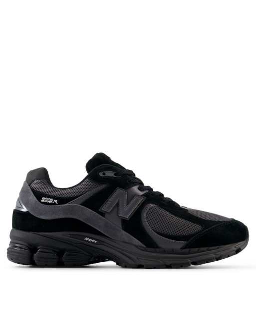 New Balance - 2002R - Sneakers in zwart