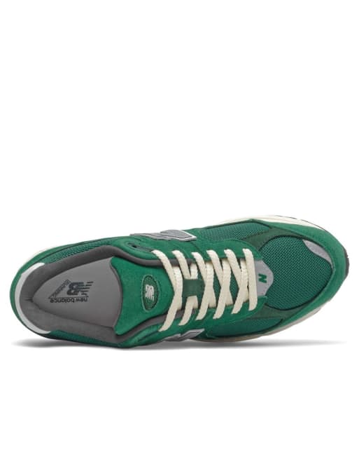 New Balance 2002r trainers in green, 4 of 4