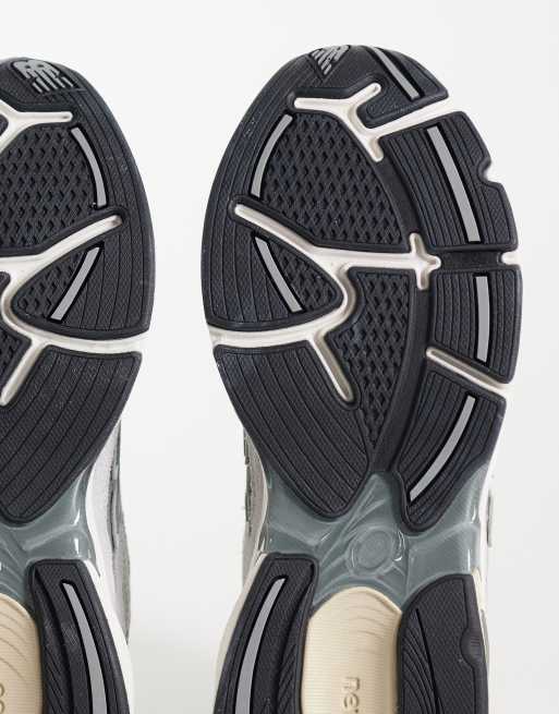 New Balance 2010 Sneaker in Hellgrau, 5 von 5