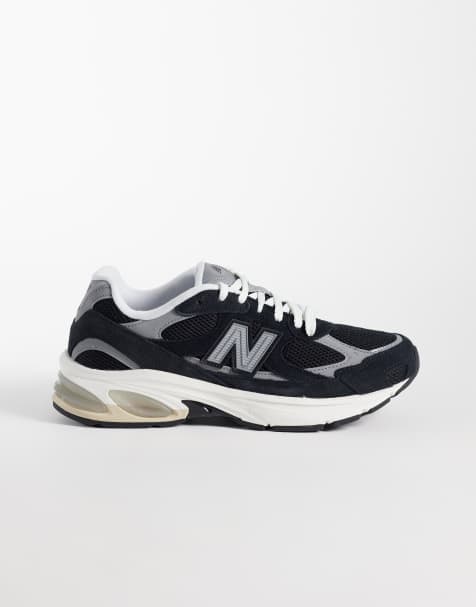 New Balance 2010 sneakers i sort - view 1