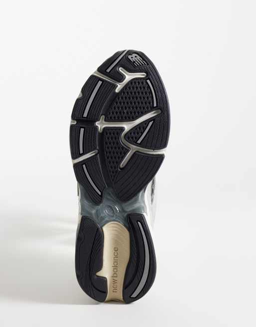 New Balance 2010 sneakers in light gray, 4 of 5