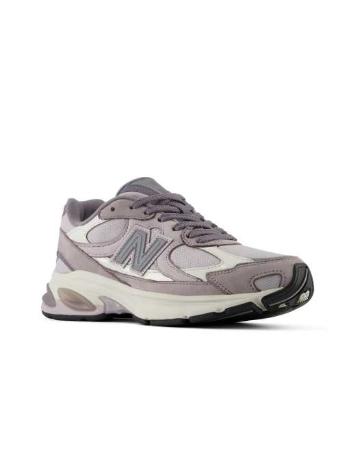 New Balance 2010 trainers in off-line grey, 2 of 4