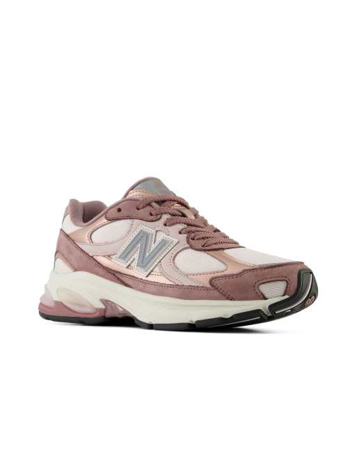 New Balance 2010 trainers in pink salt, 2 of 4