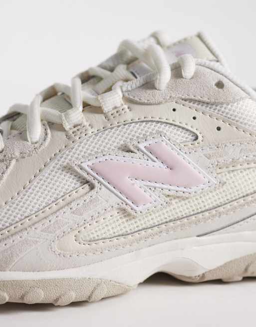 New Balance – 204 – Sneaker in Weiß und Hellrosa, 4 von 5