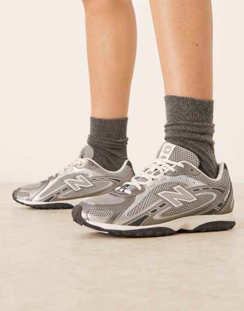 New Balance – 204L – Mörka, silvermetalliska träningsskor - view 1