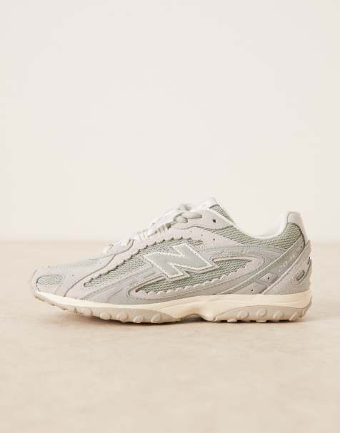 New Balance 204L scallop sneakers in grey and sage green - view 1
