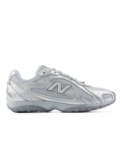 New Balance 204l Sneaker in Hellzinkblau - view 1