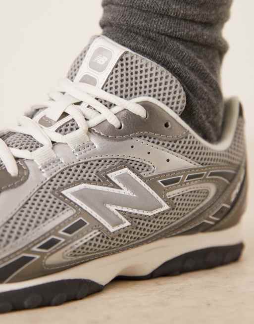 New Balance - 204L - Sneakers in donker zilver metallic, 3 van 5