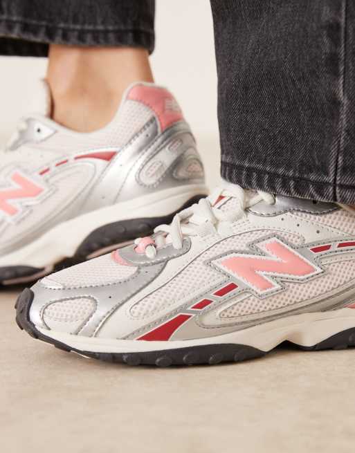 New Balance 204L sneakers in silver and black, 3 of 5
