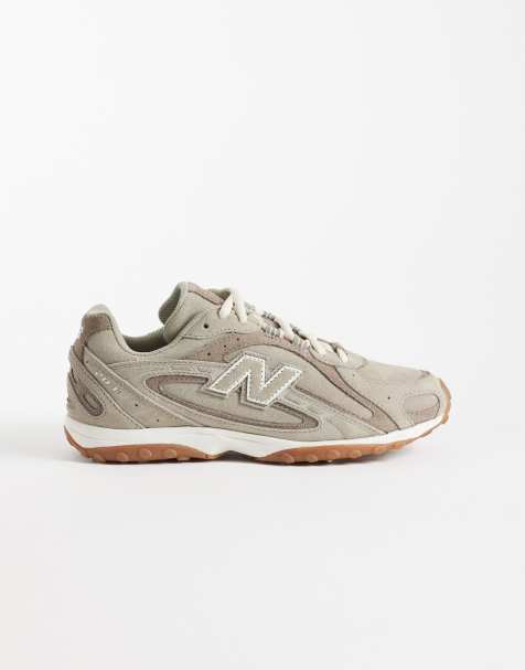 New Balance 204L suede sneakers in beige and brown - view 1
