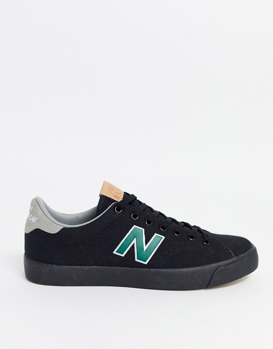 New Balance 210 trainers in black