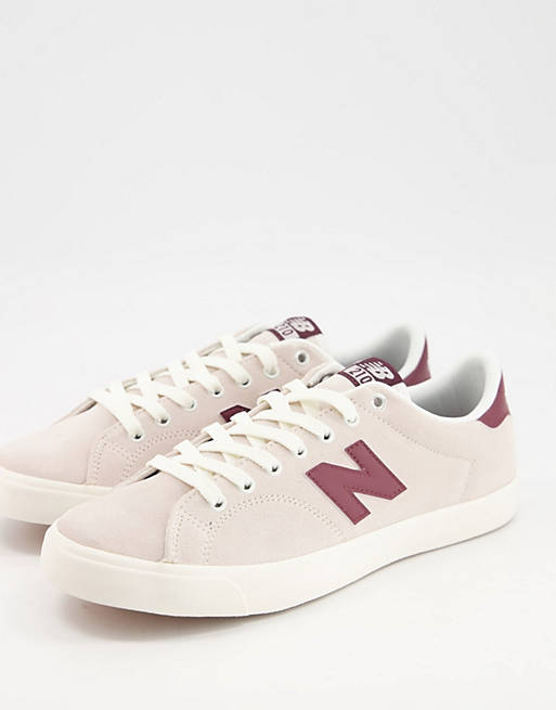 New Balance 210 trainers in White