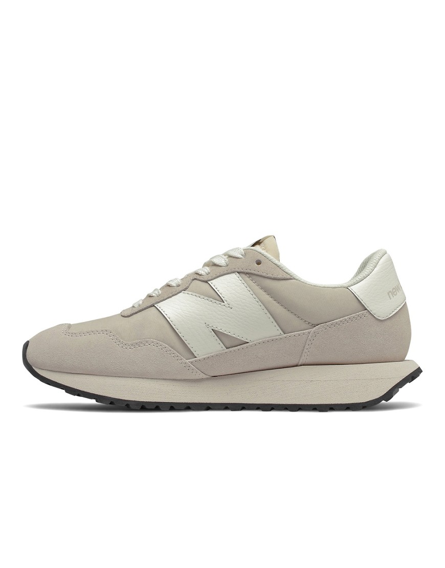 New Balance 237 sneakers in off white and beige
