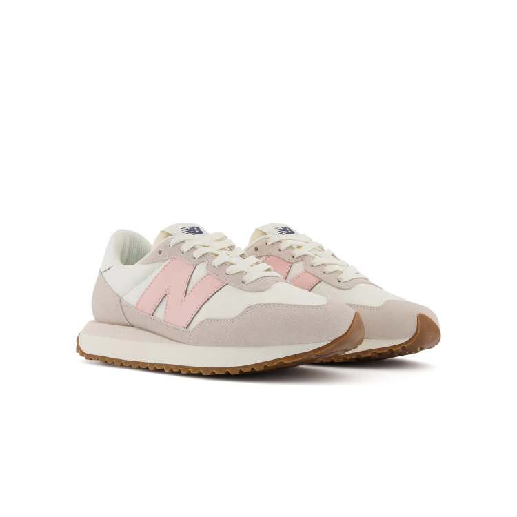 balanceartist ホワイト S New Balance 237 sneakers in white and pastel pink | ASOS