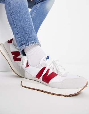 newbalance red