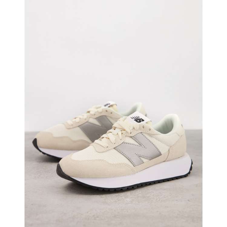 New Balance 237 sneakers in white