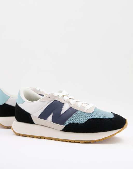 New Balance - 237 - Sneakers met zwarte en mintgroene kleurvlakken