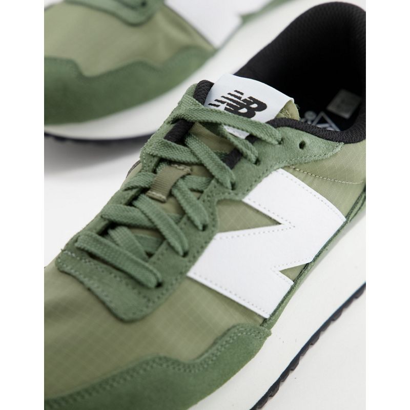 Uomo gTIUn New Balance - 237 - Sneakers verde militare