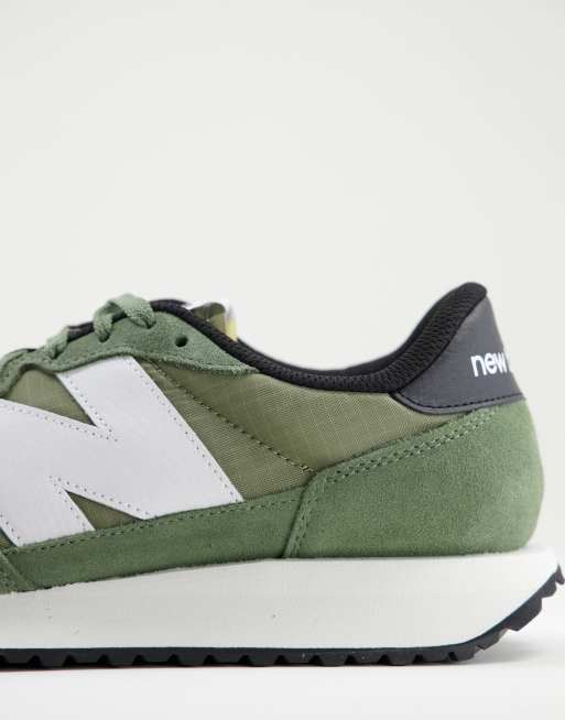 Scarpe sportive cheap verde militare