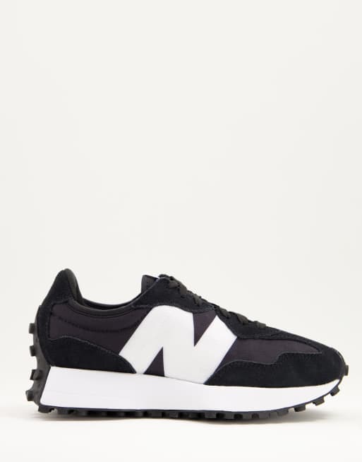 New Balance - 327 Core - Sneakers in zwart