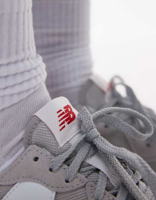 New Balance – 327 – Hellgraue Sneaker, 3 von 5
