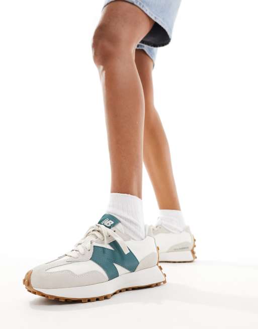 New Balance - 327 - Hvide og grangrønne sneakers med gummisål, 5 af 5