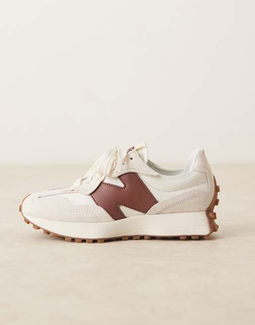 New Balance - 327 - Råhvide sneakers med gummisål og brune detaljer, 2 af 5