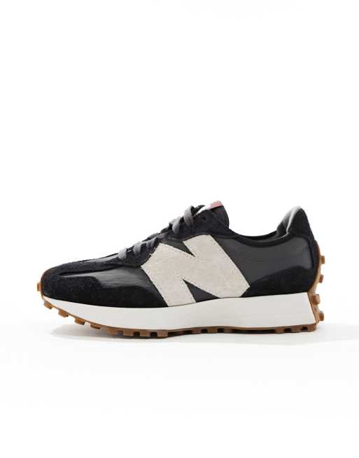 New Balance – 327 – Sneaker in Schwarz und Beige, exklusiv bei ASOS, 2 von 5