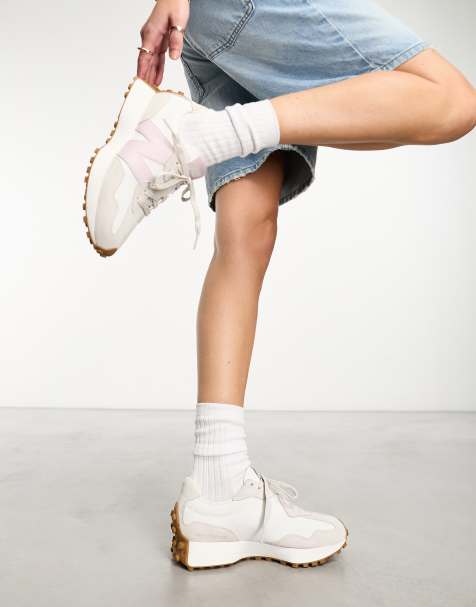 New Balance – 327 – Sneaker in Weiß & Rosa - view 1